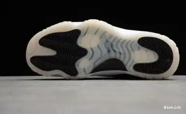 Air Jordan 11 Low “Barons” 528895-010 0702